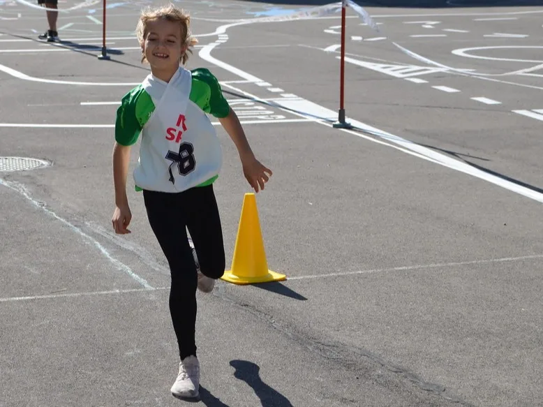 Kinder beim Laufwettkampf